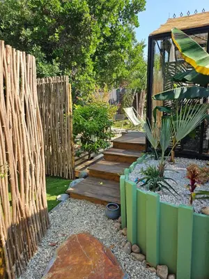 Jardin de l'établissement L orangerie de casaoma