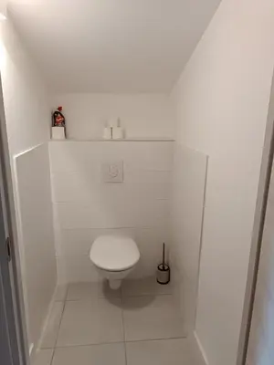 Salle de bains dans l'établissement Duplex rose- Sérénité en Bord de Mer