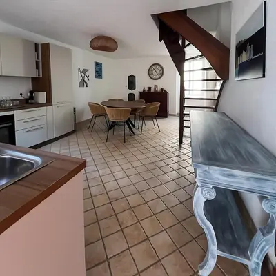 Cuisine ou kitchenette dans l'établissement Apartment in Ile Rousse with sea view