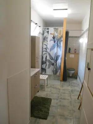 Salle de bains dans l'établissement B&B la rivière