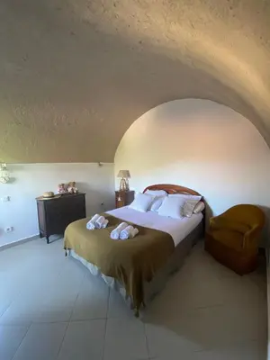 Un ou plusieurs lits dans un hébergement de l'établissement Location de charme au coeur de la Corse - Piscine privative - calme - nature