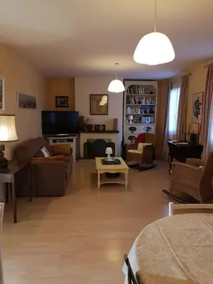 Coin salon dans l'établissement Le cœur de saint Florent