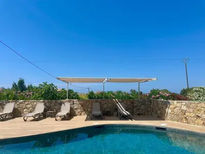 Piscine de l'établissement Manureva Calvi ou située à proximité
