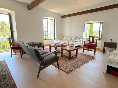 Coin salon dans l'établissement L'appartement Montecristo