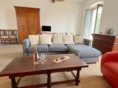 Coin salon dans l'établissement L'appartement Pianosa