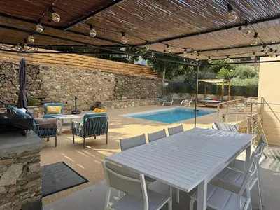 Piscine de l'établissement Splendide villa avc piscine-les Collines Bastia ou située à proximité