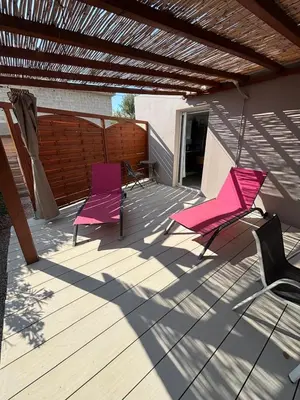 Coin salon dans l'établissement villa Morgane