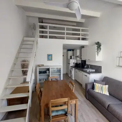 Appartement lumineux a CALVI