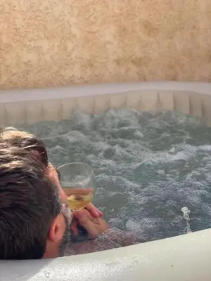 Clients de l'établissement Sud Bastia 50 m2 privé avec jacuzzi et piscine