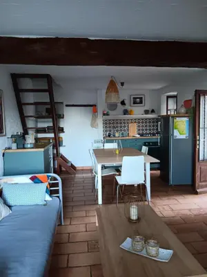 Cuisine ou kitchenette dans l'établissement Entre mer et montagne