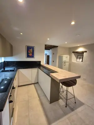Cuisine ou kitchenette dans l'établissement Appartement de charme - Nebbiu