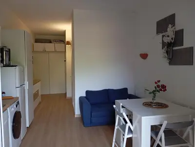 Cuisine ou kitchenette dans l'établissement Charmant appartement St Florent