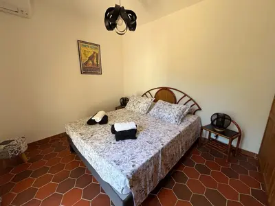 Un ou plusieurs lits dans un hébergement de l'établissement Villa À Chjusella Santa Reparata di Balagna à 5kms des plages