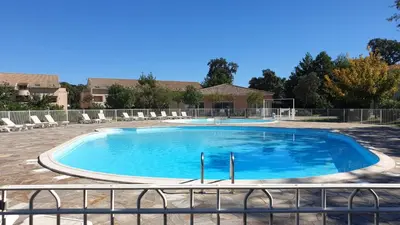 Piscine de l'établissement Casa di u sole ou située à proximité