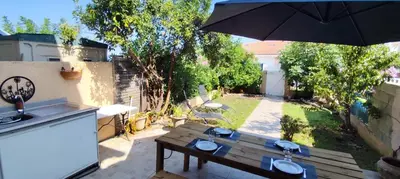 Jardin de l'établissement Casa Di l'alba