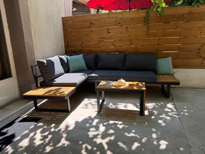 Coin salon dans l'établissement Maison avec Jardin Privé - Monticello