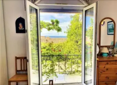 Balcon ou terrasse dans l'établissement Sant'Ambroggio - Marina de LUMIO - bord de Mer Corse