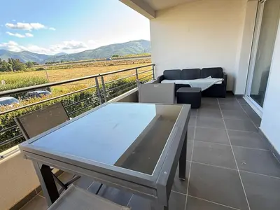 Vue générale sur la montagne ou vue sur la montagne depuis l'appartement