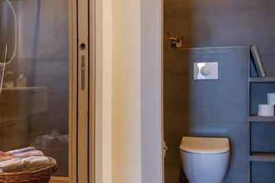 Salle de bains dans l'établissement Casa Bordimare Miomo Cap Corse