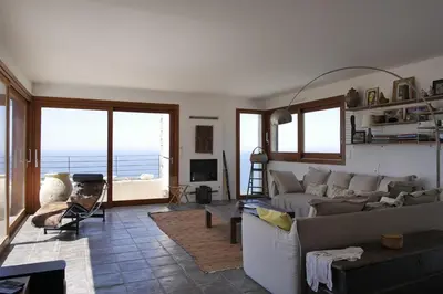 Coin salon dans l'établissement Luciola, villa with sea view and sunset