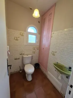 Salle de bains dans l'établissement Chez nous