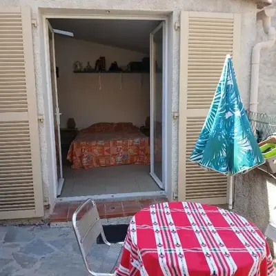 Chambre avec SDB WC à 100 m du départ du GR20