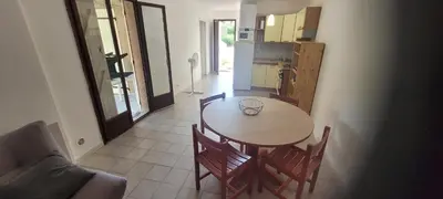 Coin salon dans l'établissement Location de vacances