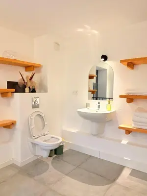 Salle de bains dans l'établissement Demeure de charme, appartement du Campu di l altru mondu