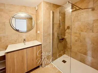 Salle de bains dans l'établissement CASA DI MIRLO, A , Corbara