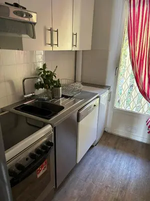 Cuisine ou kitchenette dans l'établissement Appartement 3 pièces Pietranera