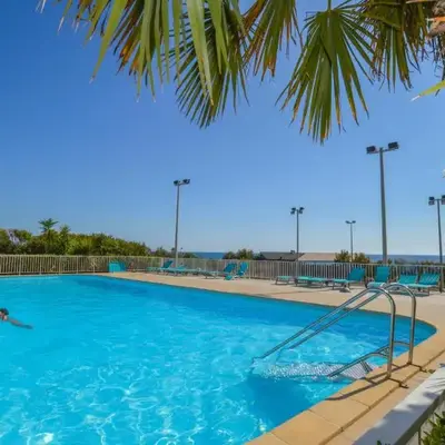 2 Bedroom Cozy Apartment In Prunete