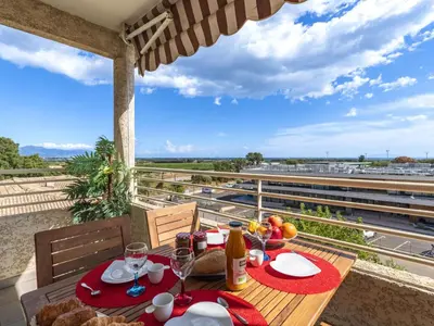 Balcon ou terrasse dans l'établissement Apartment Albarella by Interhome
