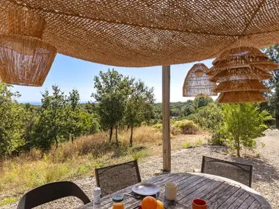 Jardin de l'établissement Holiday Home Casa Murato by Interhome