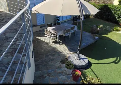 Jardin de l'établissement Appartement Elba