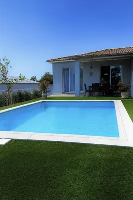 Piscine de l'établissement Maison Dolce Vita ou située à proximité