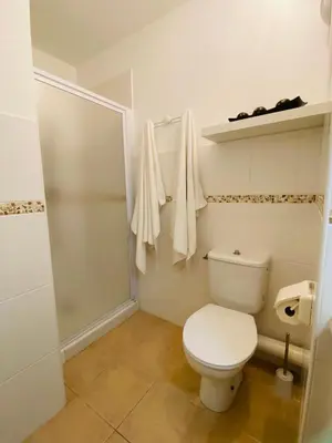 Salle de bains dans l'établissement appartement au coeur de Saint-Florent à 200m de la plage