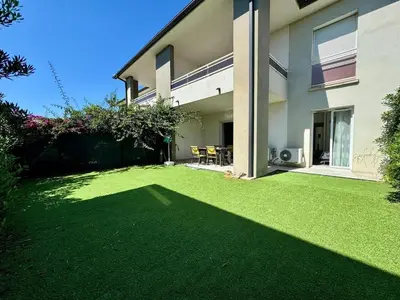 Jardin de l'établissement Moriani-Plage