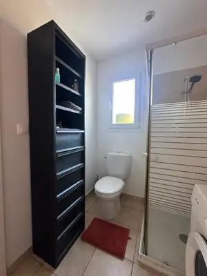 Salle de bains dans l'établissement Mini villa residence 3 étoiles Cervione