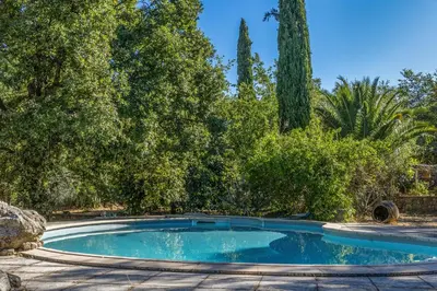 Piscine de l'établissement Casa U Quercitellu Ville-di-Paraso ou située à proximité