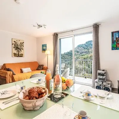 Maison entre mer et montagne