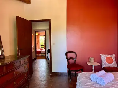 Un ou plusieurs lits dans un hébergement de l'établissement Villa Caline, 4 chambres, lotissement calme et proche mer