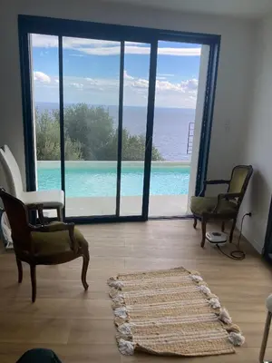 Piscine de l'établissement Nouvelle Villa Cap Corse Vue Mer et Piscine 3km Bastia ou située à proximité