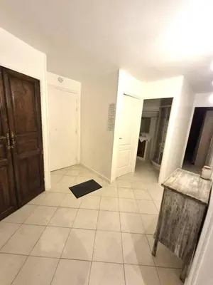 Plan de l'établissement rez de villa confort & grand extérieur
