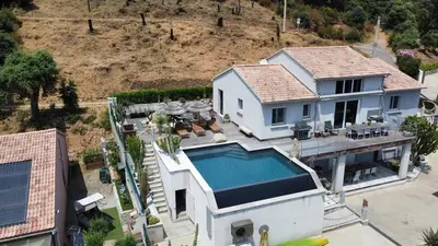 Piscine de l'établissement Villa Paradiso by Monarca Prestige ou située à proximité