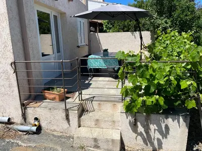 Jardin de l'établissement Chez Suzanne