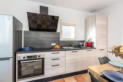 Cuisine ou kitchenette dans l'établissement L'Appartement Cinto - Proche de L'île Rousse