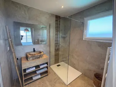 Salle de bains dans l'établissement Villa Oletta, Saint Florent