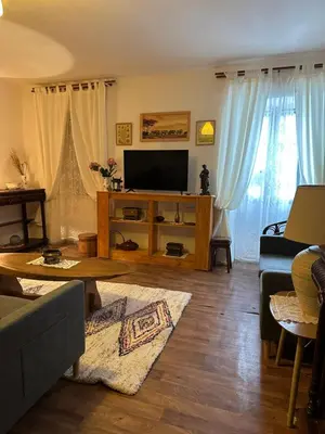 Télévision ou salle de divertissement dans l'établissement Casa Bella Centre de Corsica
