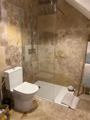Salle de bains dans l'établissement Cozy cocoon 300m de la plage