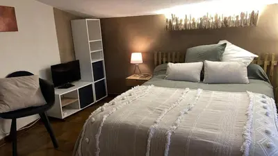 Un ou plusieurs lits dans un hébergement de l'établissement Cozy cocoon 300m de la plage